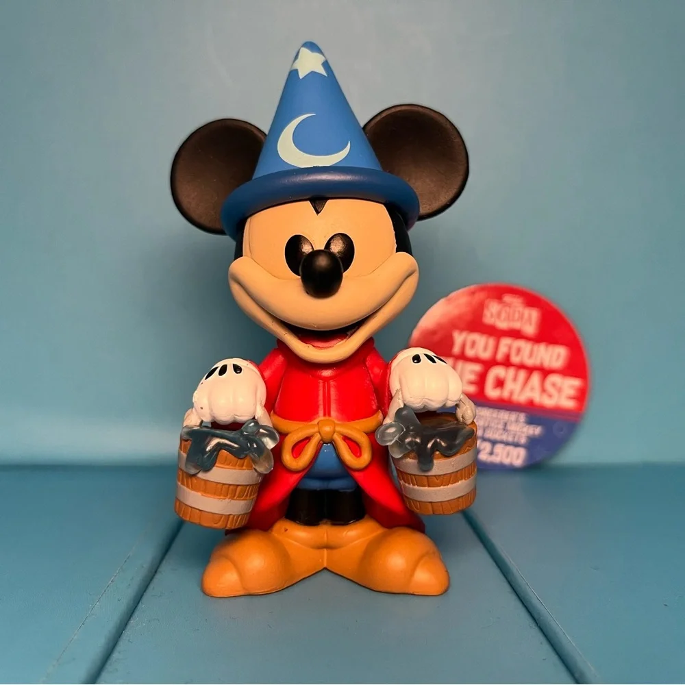 Funko Soda - Sorcerer's Apprentice Mickey with buckets Chase - Picture 1 of 7